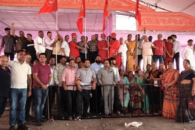 Attended the Spiritual Flag Hoisting ceremony of Shri Ramleela Mahotsav and Dussehra Mela 2025 at Old ITI Ground, Rohtak.